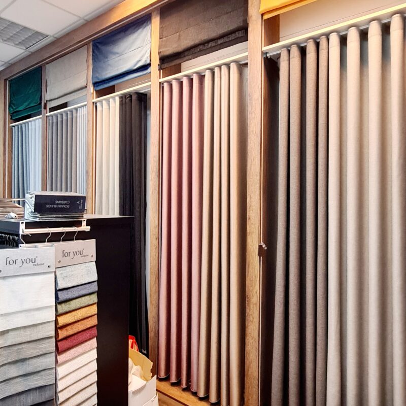 Een voorbeeld van onze thermische overgordijn collectie die comfort toevoegen aan elke woning